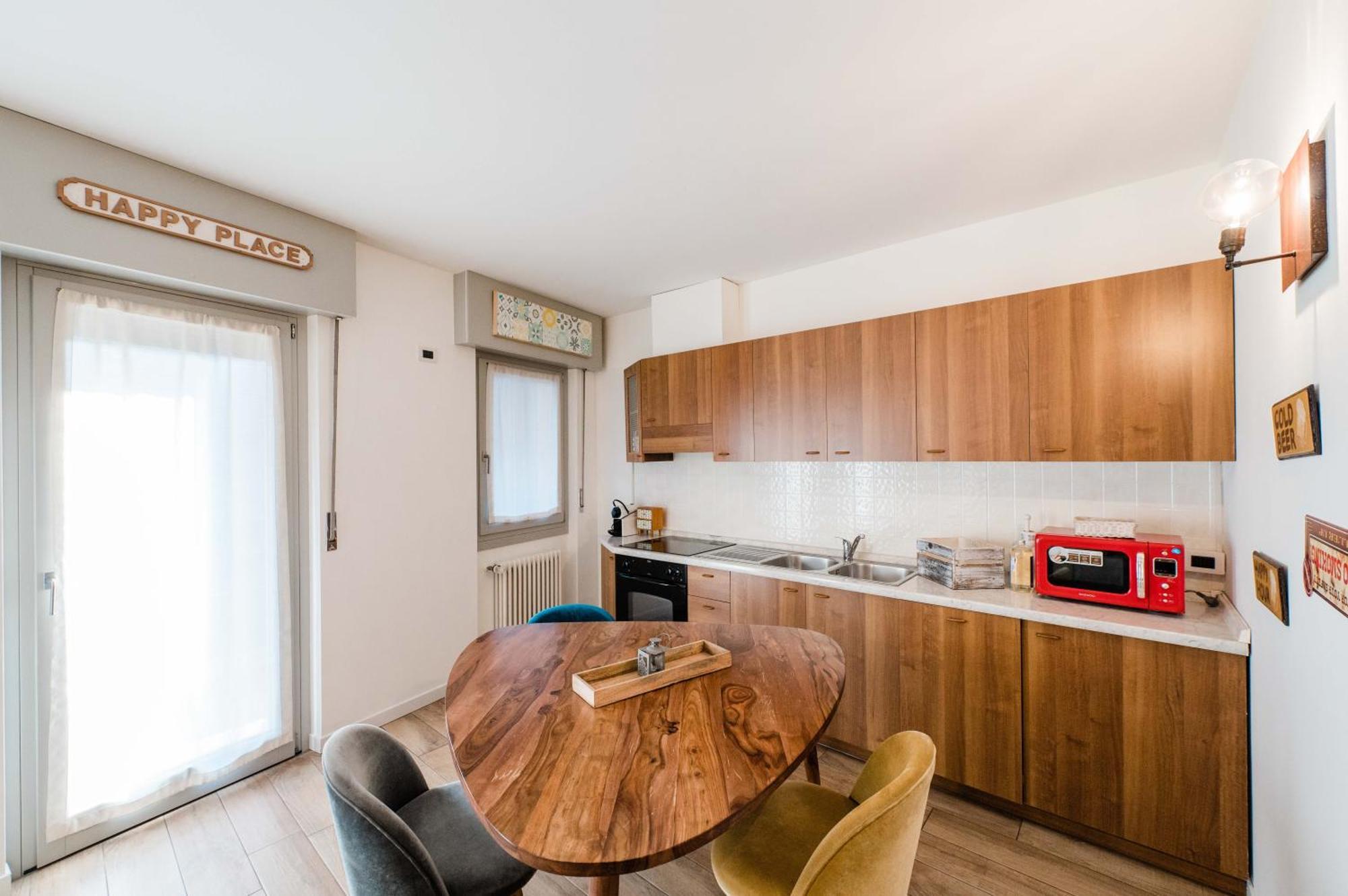 Moon And Sun Holiday Home Bergamo Luaran gambar